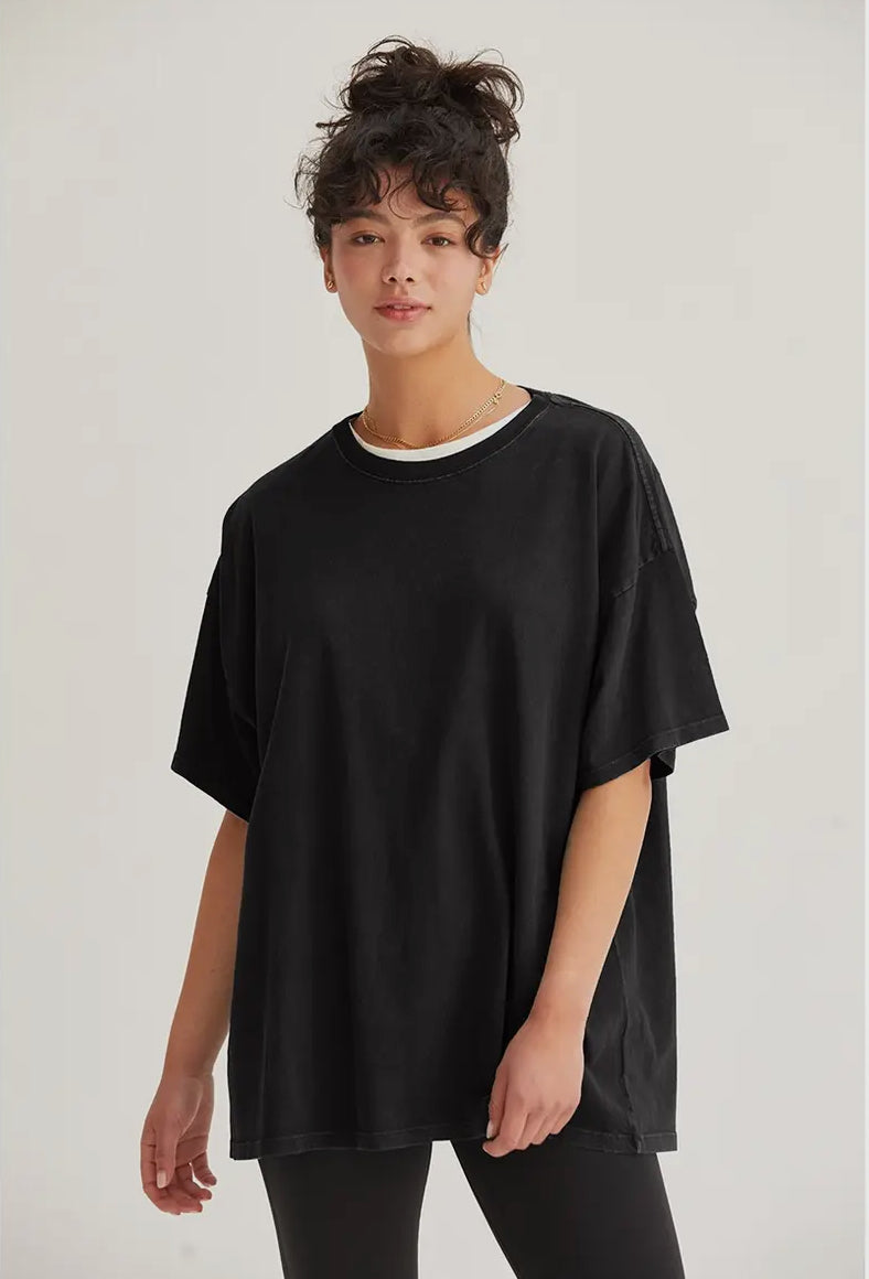 Dakota Oversized Tee in Black