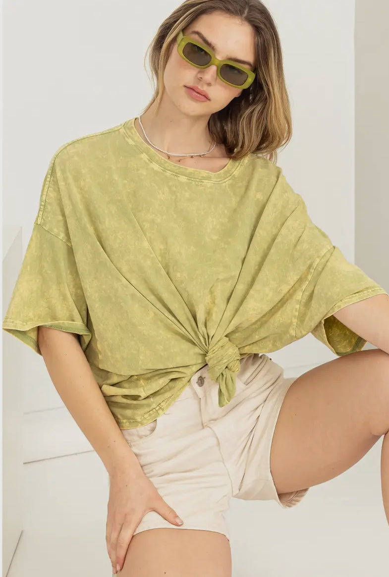 Dez Oversized Tee in Pale Olive