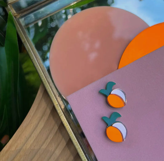 Peachy Keen Stud Earrings