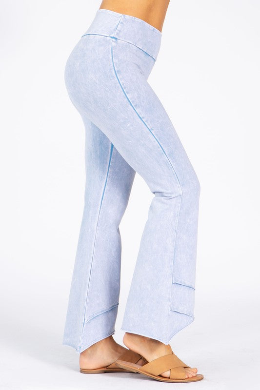 Daisy Pants - Powder Blue