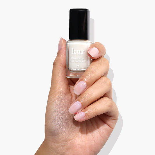 Illuminating Nail Concealer